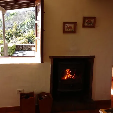 Casa Rural El Valle Country house *